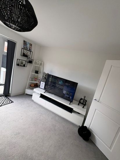 18 Worsfold Drive, Ludgershall